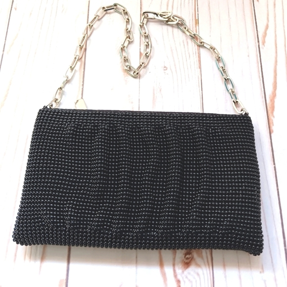 La Regale Handbags - La Regale Mesh Evening Party Small Purse Chain Link Strap